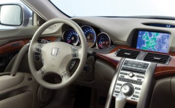 Леворульные машины и гибридные автомобили из Японии