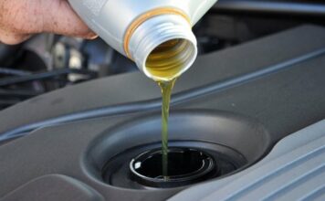 Зачем нужны качественные моторные масла для бензиновых двигателей?