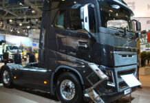 Преимущества разборки грузовиков