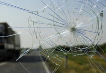 Технология ремонта трещин на лобовом стекле