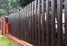 Штакетник металлический: идеи использования