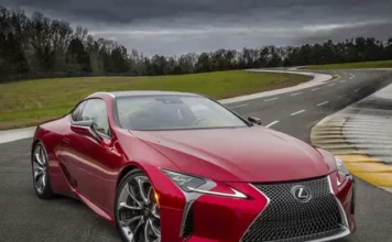 Самые известные модели автомобиля Lexus