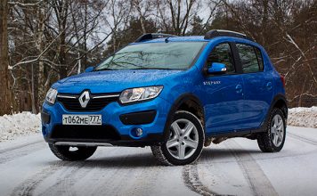 Рено Сандеро: обзор автомобиля