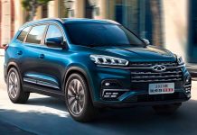 Обычный Chery Tiggo 8 до сих пор в строю: кроссовер получил новый салон