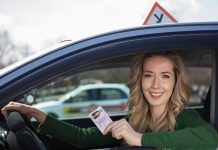 Преимущества записи в автошколу