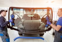 Сколько стоит замена лобового стекла