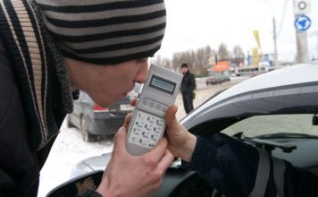 Как проверяют наличие алкоголя в крови?