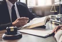 Какую помощь оказывают юристы?