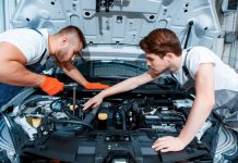 Advantages of the services of emergency car mechanics