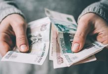 Финансовая помощь для развития бизнеса: возможности и риски займов для юридических лиц