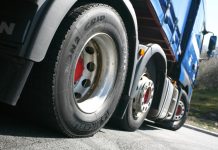 Особенности выбора грузовых шин