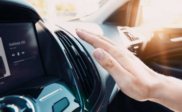 Почему необходимо обслуживать кондиционер в автомобиле?