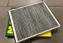 Замена и монтаж салонного фильтра Форд Фокус 3