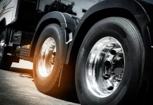 Почему грузовые шины — это идеальный выбор для вашего грузовика?