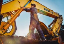 Ремонт спецтехники: сохраняя эффективность и продолжительность работы