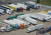 Стоянка грузовиков: Как выбрать лучшее место и избежать проблем?