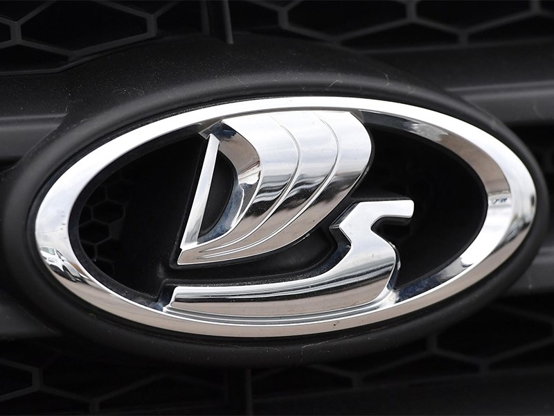 АВТОВАЗ отзывает более 47 тысяч Lada Vesta и Largus из-за отсутствия системы экстренного вызова