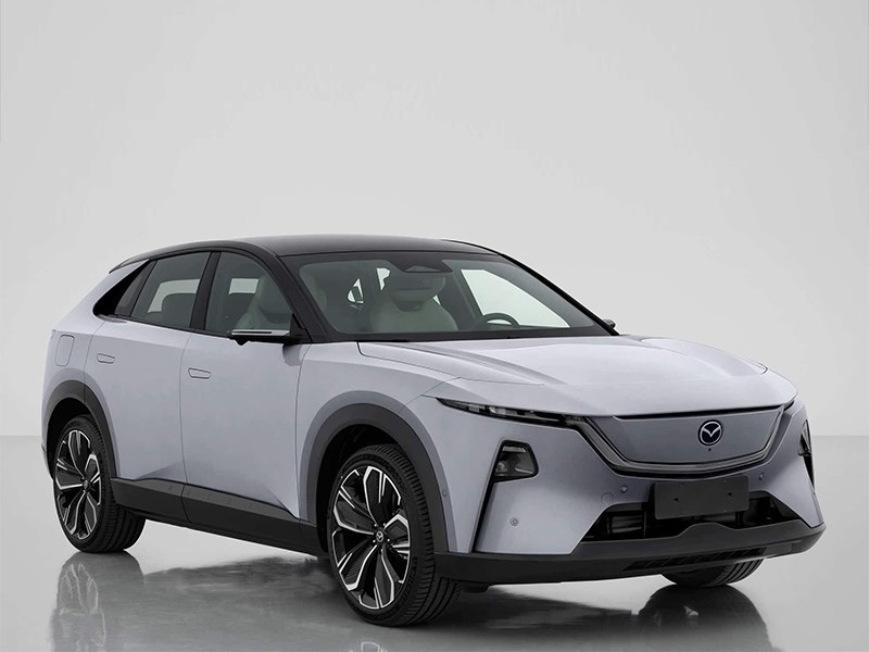 Mazda готовится к дебюту нового электрического кроссовера EZ-60