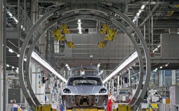 Porsche и Volvo объявили о масштабных сокращениях