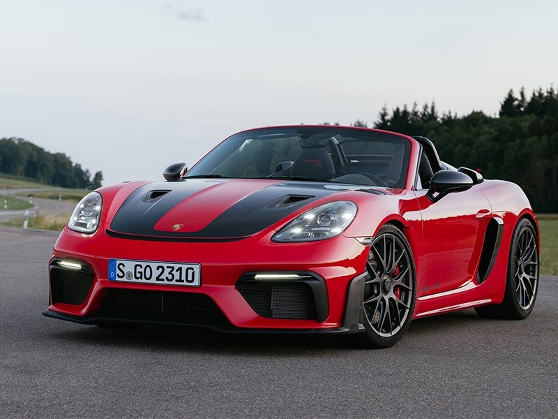 Porsche завершает эпоху бензиновых 718 Boxster и Cayman