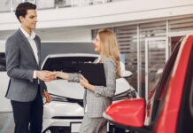 Продажи новых автомобилей в России могут упасть на 20%