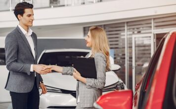 Продажи новых автомобилей в России могут упасть на 20%