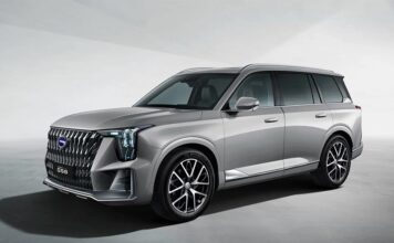 Большой кроссовер GAC GS8 в России станет 4270-сильным гибридом