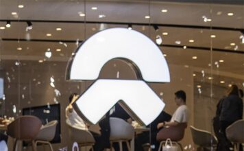 Китайская компания Nio станет поставщиком аккумуляторов для суперкаров McLaren