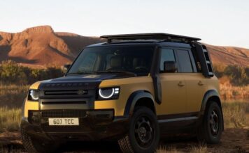 Land Rover представил Defender Trophy Edition, вдохновленный соревнованиями Camel Trophy