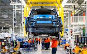 Volvo приостановила производство автомобилей в США из-за дефицита комплектующих