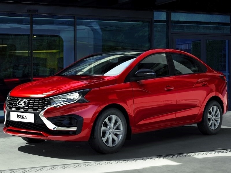 АвтоВАЗ объяснил, почему у новой Lada Iskra на деталях стоят логотипы Renault