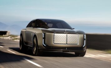 Bentley представил концепт своего первого электромобиля