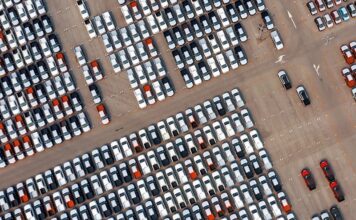 Китай ужесточит экспорт «псевдоподержанных» автомобилей