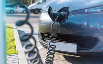 По итогам первого полугодия, продажи новых электрокаров сократились на 57%