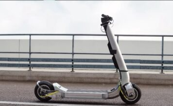 В Британии создали электросамокат с максимальной скоростью 160 км/ч