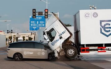 Li Auto i8 оказался в центре скандала из-за краш-теста с 8-тонным грузовиком