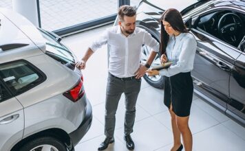 Россияне стали больше тратить на покупку автомобиля