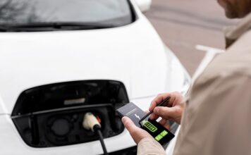 Рынок новых электрокаров в России начал восстанавливаться