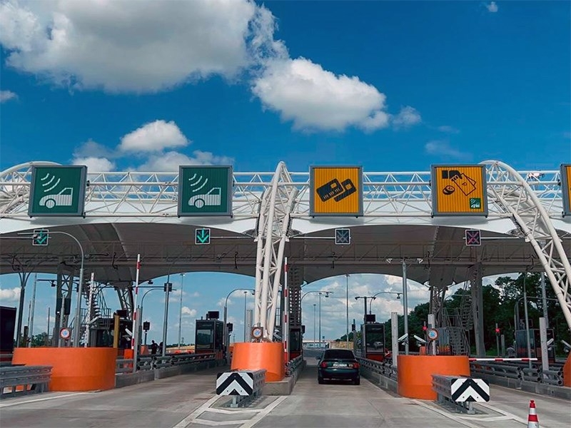 Участникам СВО хотят разрешить бесплатный проезд по платным трассам