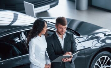 Август стал рекордным по продажам. Какие автомобили стали лидерами рынка и что будет осенью?