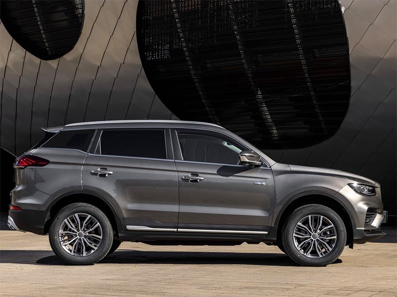 Belgee X70 после рестайлинга стал похож на Geely Monjaro