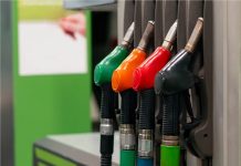 Цены на бензин могут отвязать от инфляции. Что это значит для автомобилистов?