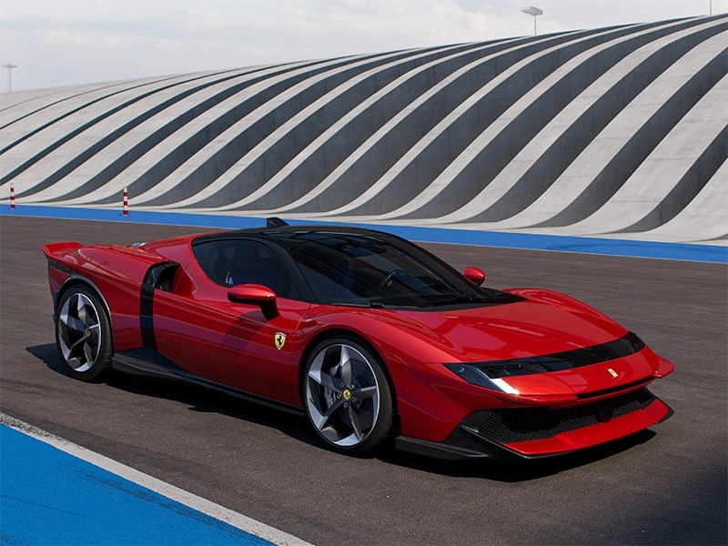 Ferrari Testarossa возродили в виде 1036-сильного гибрида