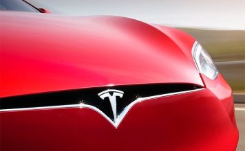 Tesla намекнула на выпуск полноразмерного кроссовера Cyber и компактного Cybertruck