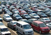 Стало известно, какой процент от мирового автомобильного рынка занимает Россия