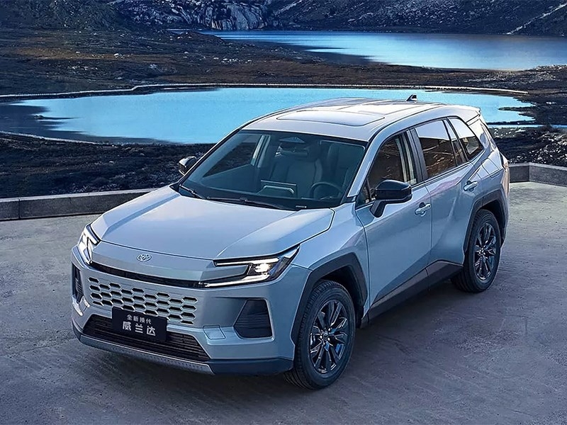 Toyota представила новый RAV4 для Китая
