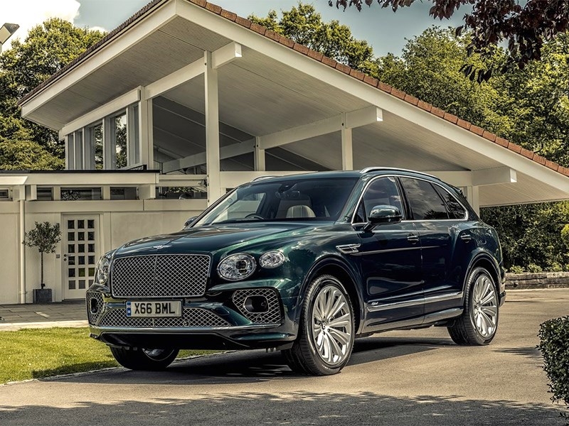 Bentley отзывает гибридные Bentayga из-за риска перегрева батареи