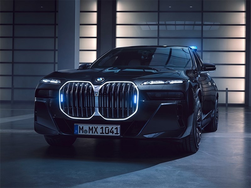 Бывший директор BMW раскритиковал современный дизайн марки