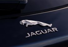 Jaguar опроверг слухи об увольнении главного дизайнера бренда
