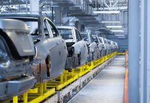 Мантуров назвал сроки полного перезапуска всех заводов ушедших иностранных марок